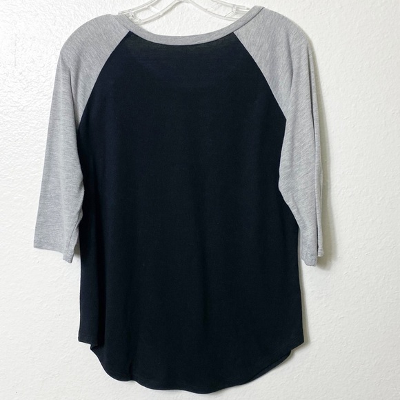 Merry Christmas Zoe + Liv Black Grey Women Size Large - Picture 2 of 4